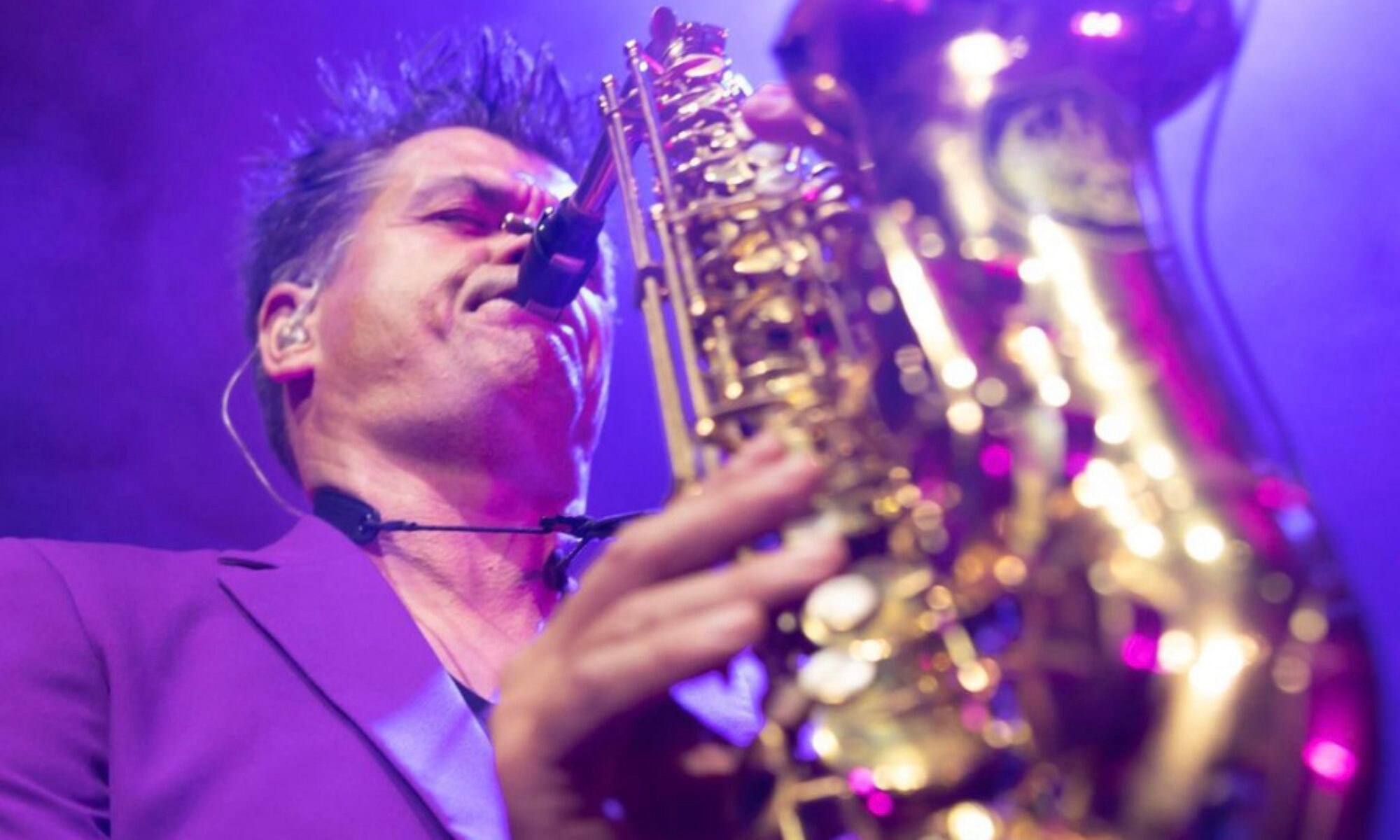 Der Saxophonator | Sax on a higher Level |  Live Saxophon für Events & Gala