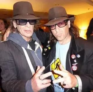 Sänger Doubles für Geburtstagsfeiern