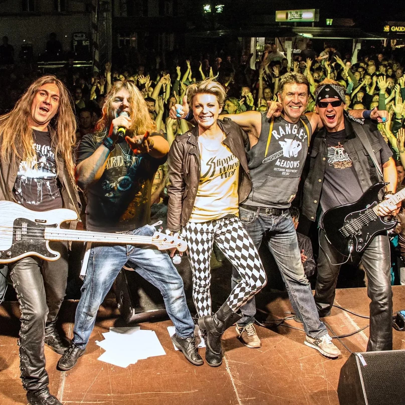 Tribute-Bands buchen, Abba, Queen & Co.