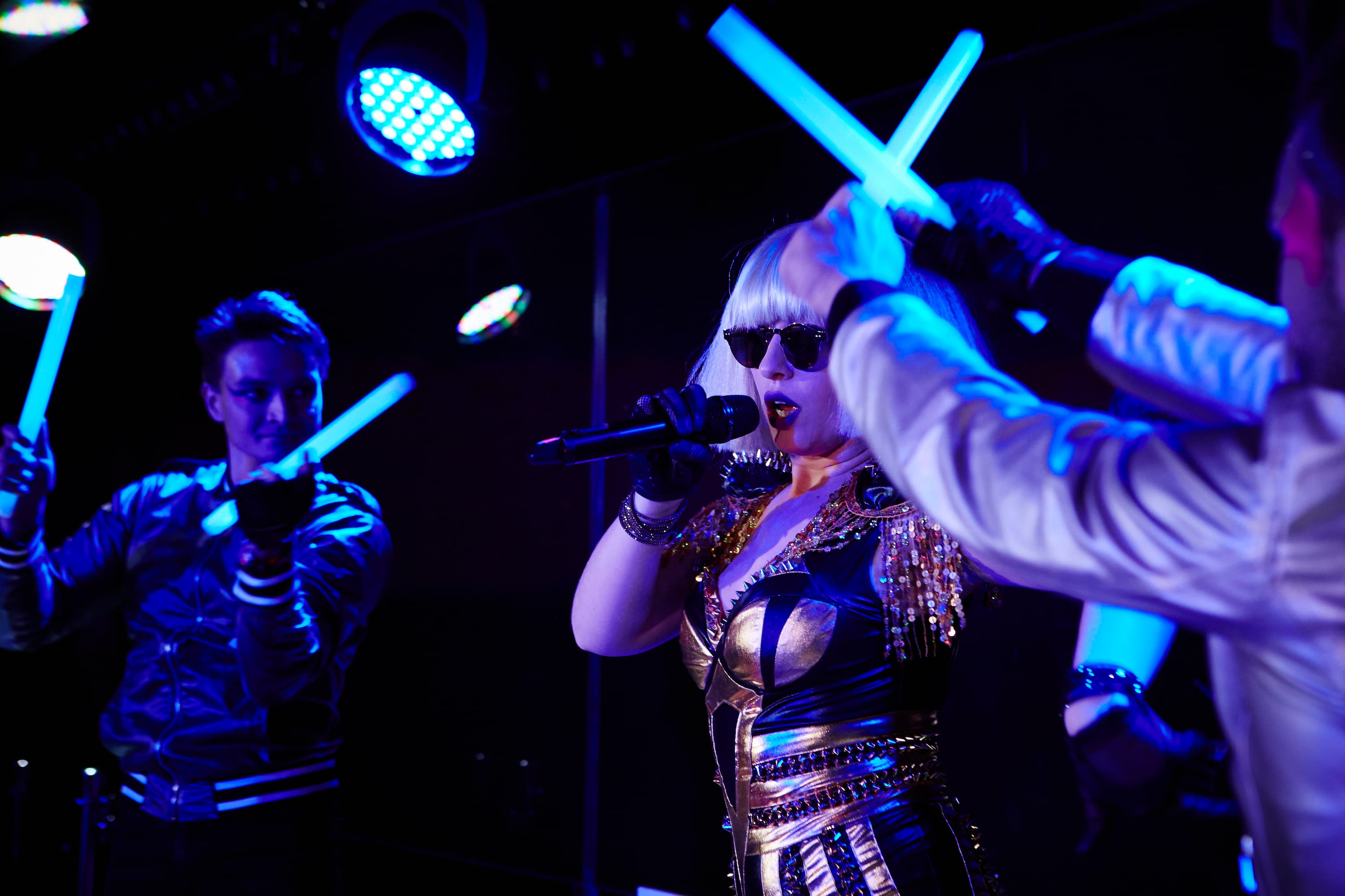 „Tribute to Lady Gaga – Live Performance & Double by Kery Fay“